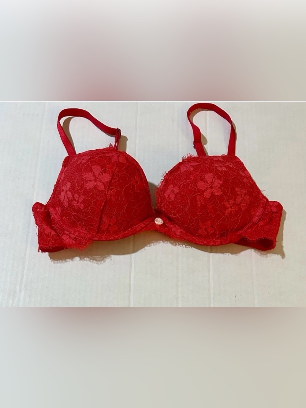 Victoria's Secret Dream Angels Push Up Bra 32B Red Lace